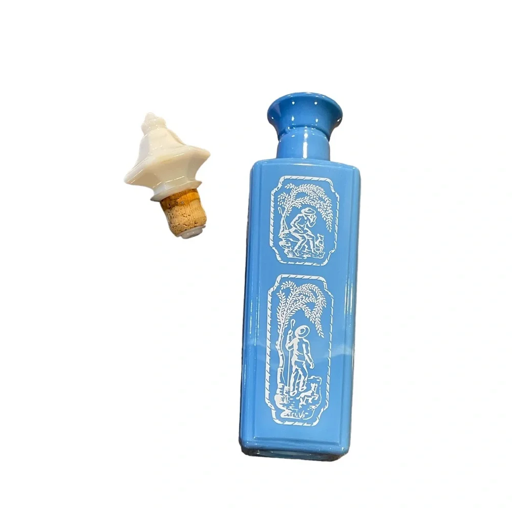 Vintage Blue & White Milkglass‎ Decanter Milk Glass Jim Beam Barware